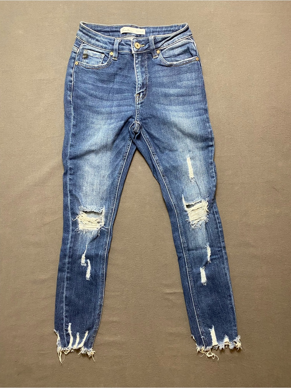 KanCan Women’s Medium Wash Blue Skinny Stretch Distressed Jeans Size 26